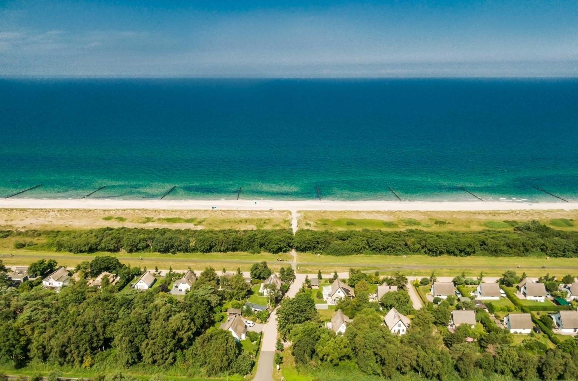 Ferienhaus "Bunter Fisch" - Direkt Am Deich, Stranduebergang 19 Dierhagen Exterior foto